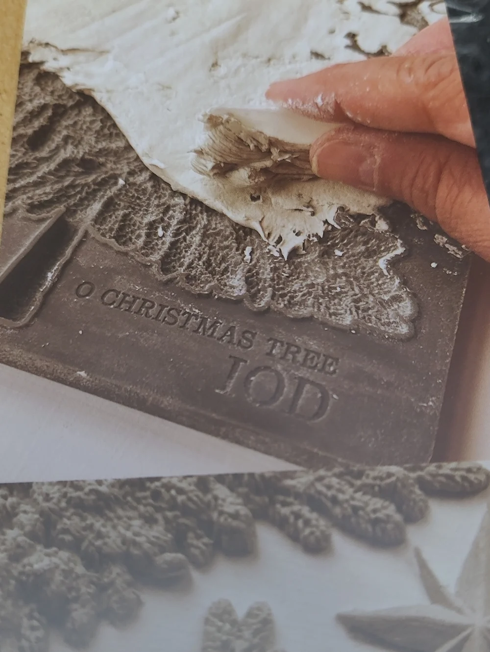 RARE NEW IOD Iron Orchid Designs Mould O Christmas Tree Silicone Micro-Rim